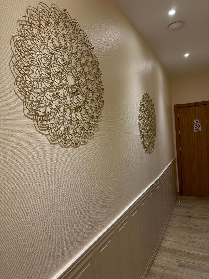 Toledo Plaza Hotel ภายนอก รูปภาพ