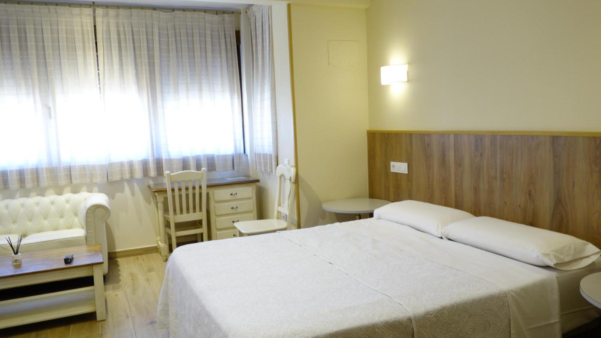 Toledo Plaza Hotel ภายนอก รูปภาพ